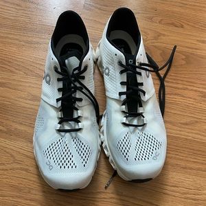 On cloud x training shoe